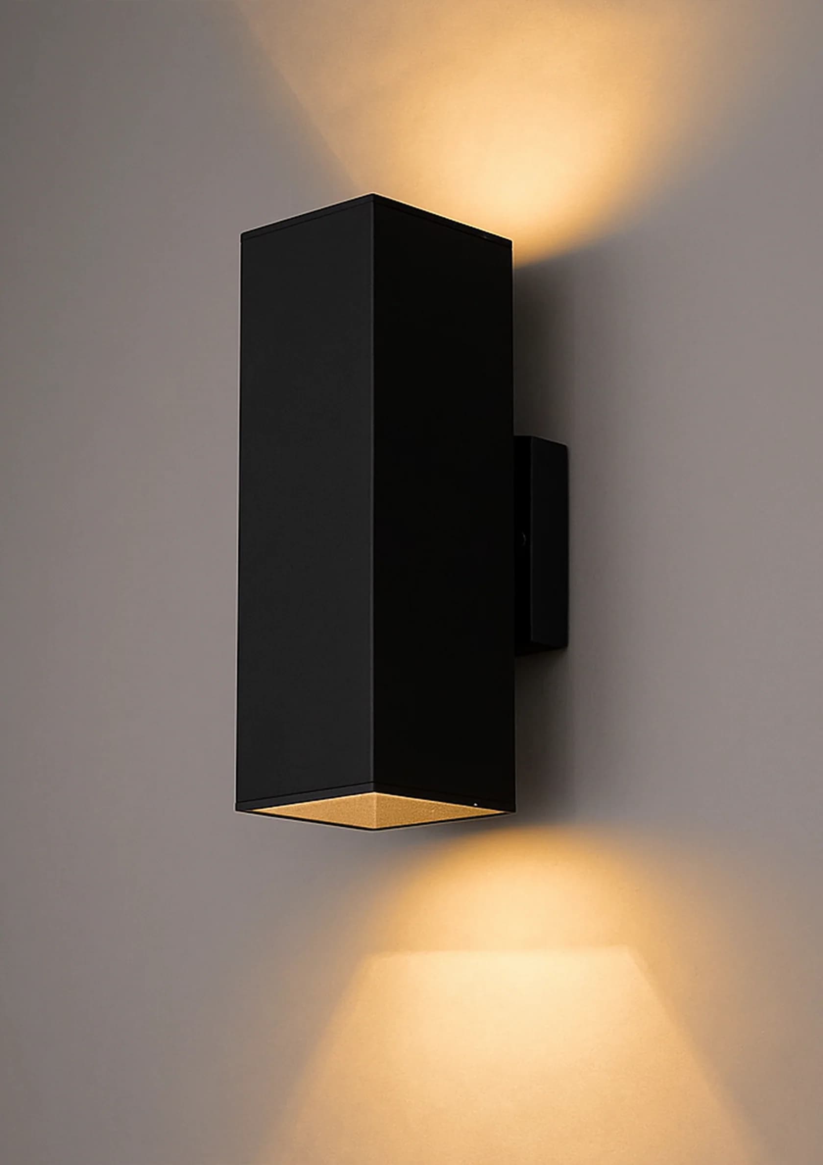 Wall Lights